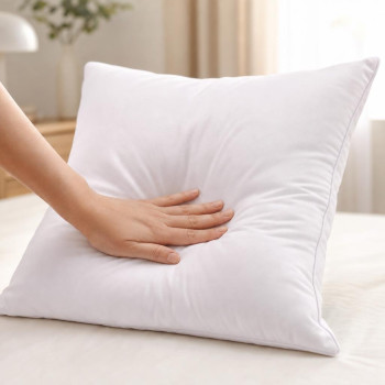 Oreiller grand confort 65x65 cm blanc à passepoil 2